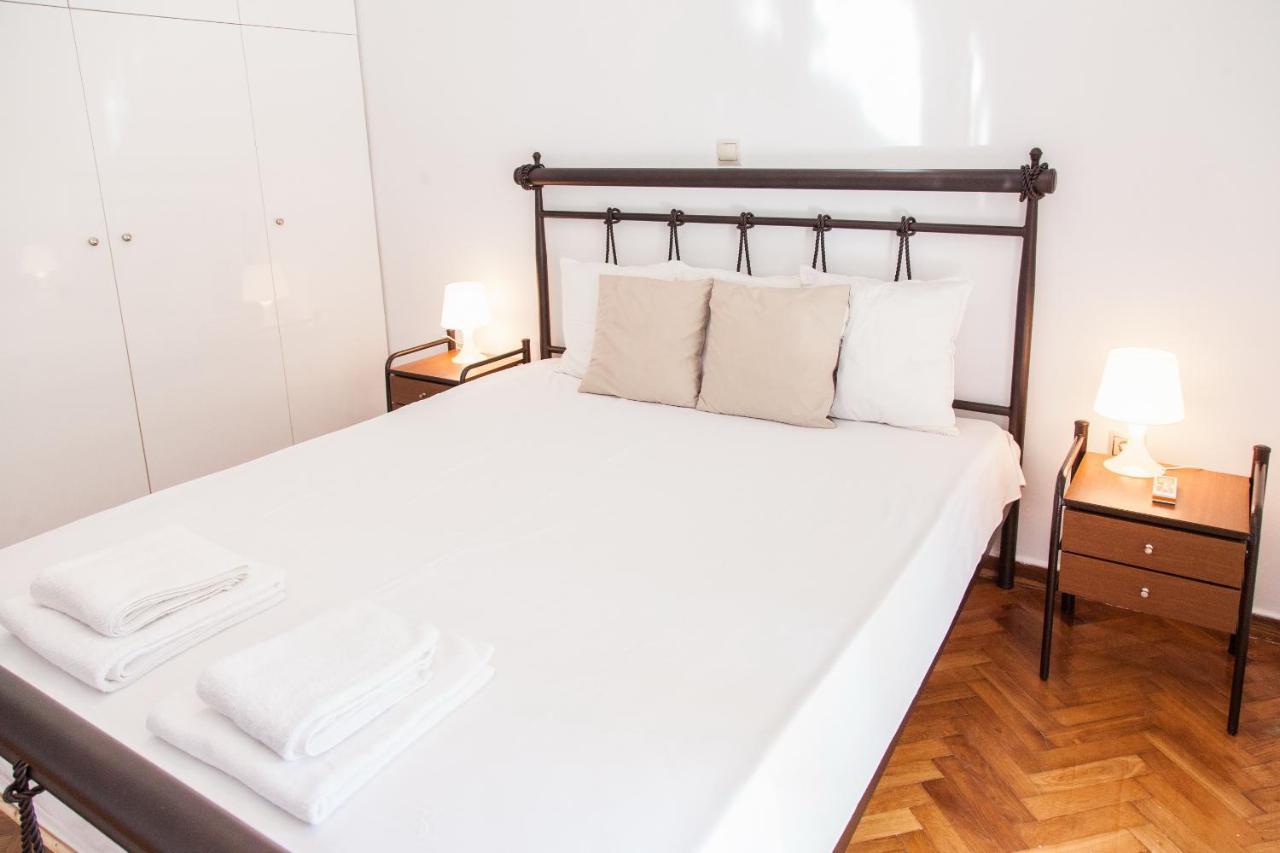 Beautiful New Decorated Apt In Athens Apartment Екстериор снимка