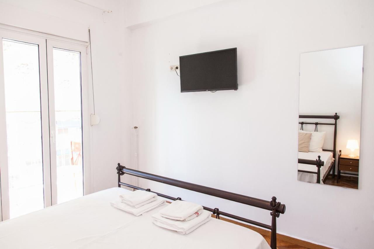 Beautiful New Decorated Apt In Athens Apartment Екстериор снимка